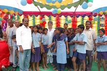 Guruji with the Kotturu children